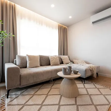 Luxury Marie With Garage Included Makarska